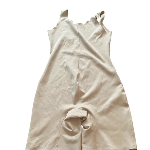 Thirdlove One piece nude shapewear - Picture 2 of 10